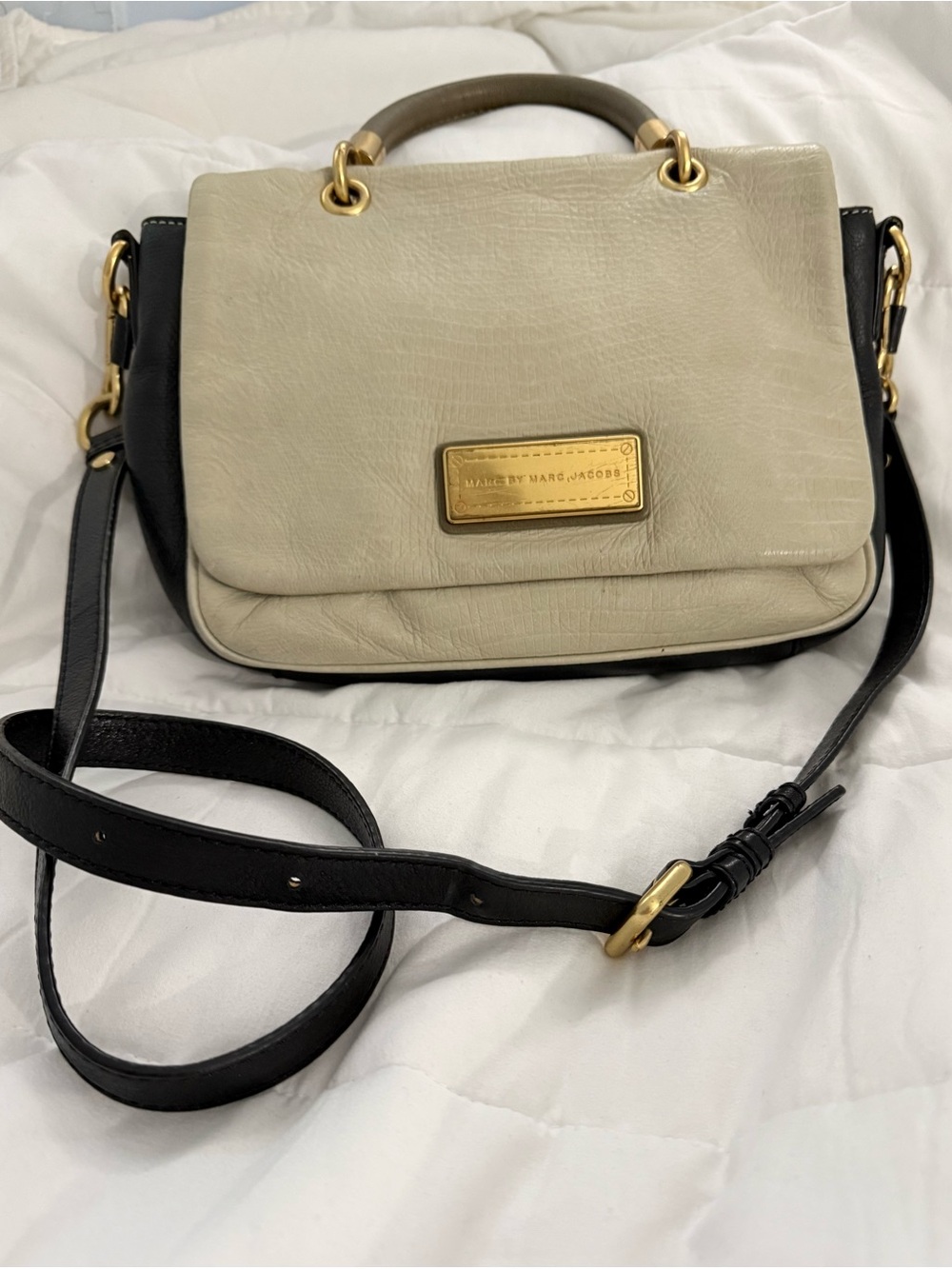 Marc Jacobs Two-Tone Leather Satchel - Cream & Black